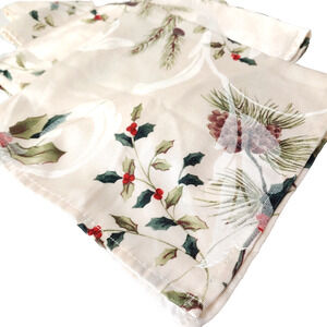 Holiday Christmas Napkins Set of 5 Ivory Pine Cones St Nicholas Alpine Season